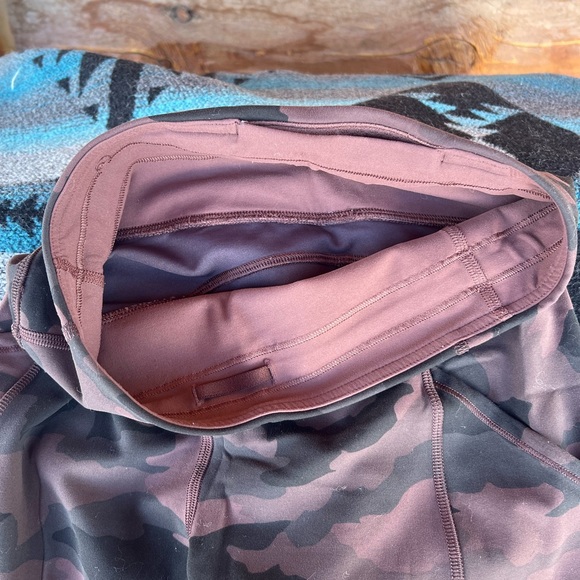 lululemon camo fast and free high rise 2 - Picture 5 of 6